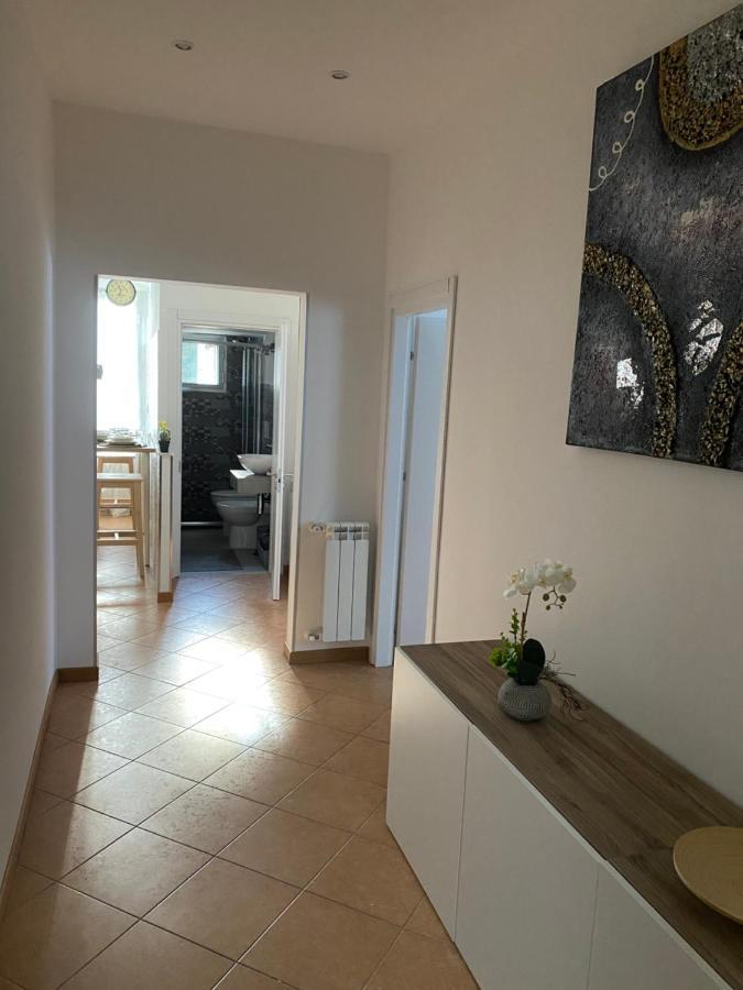 La Casa Comoda 1 Apartment Genoa Bagian luar foto